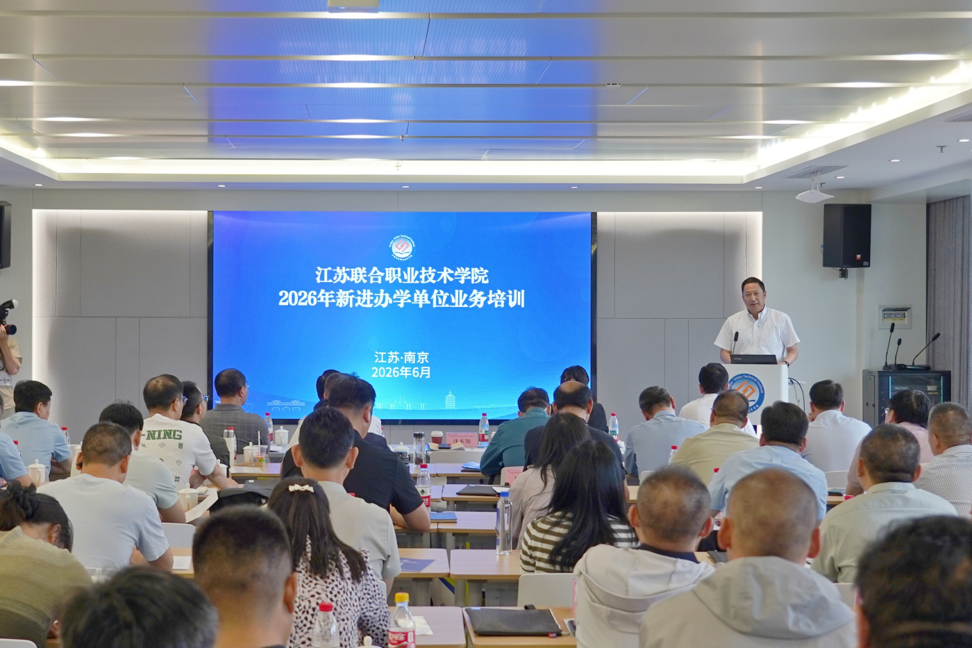 图片2 图片2